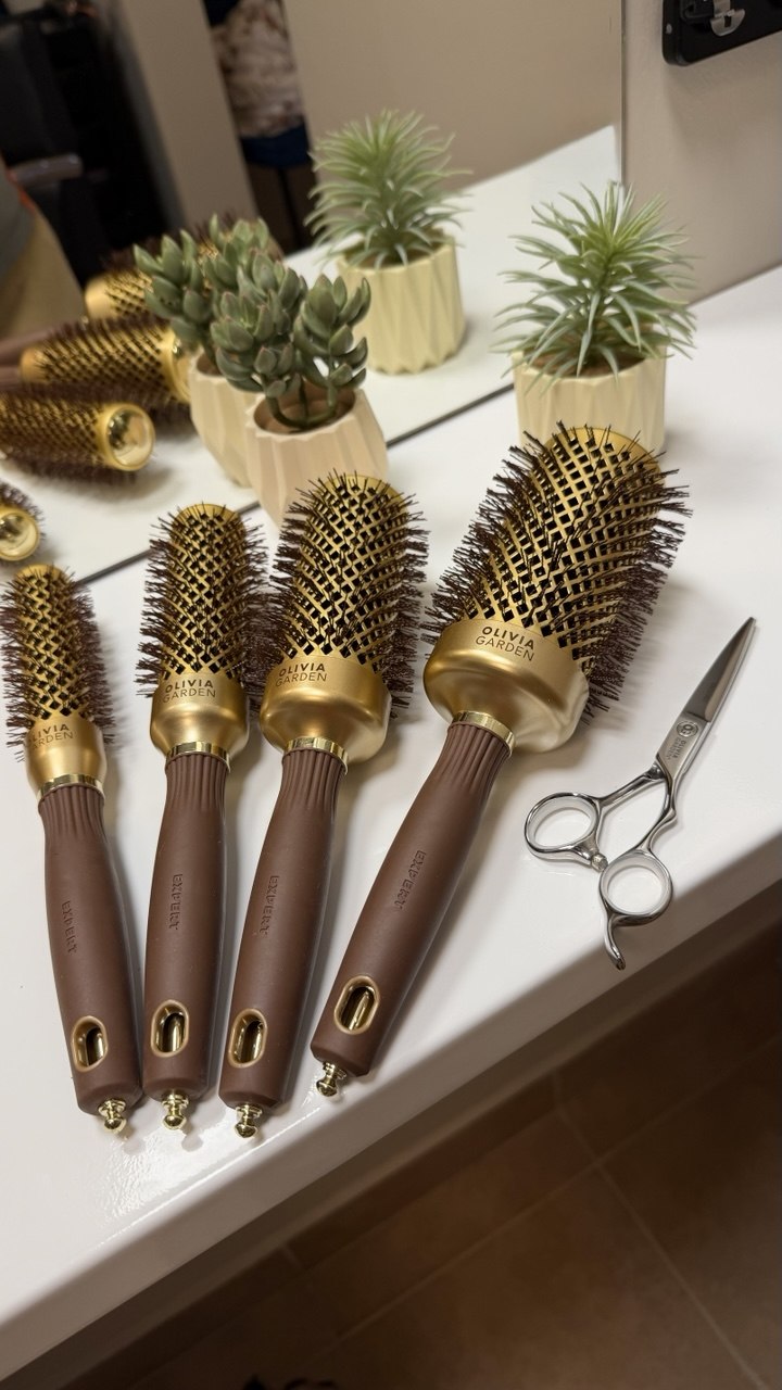 Festés és világosítás - balayage, AirTouch Velence